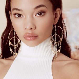 Vanessa Mooney Cannes Chandelier Earrings